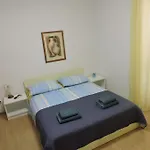 Πανσιόν Lidus