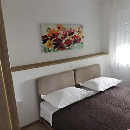 Lidus 3* Makarská