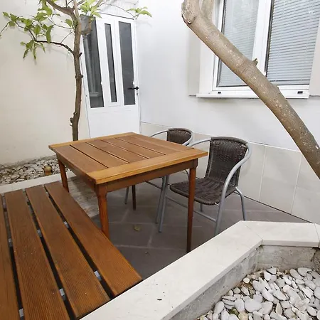 Lidus Guest house