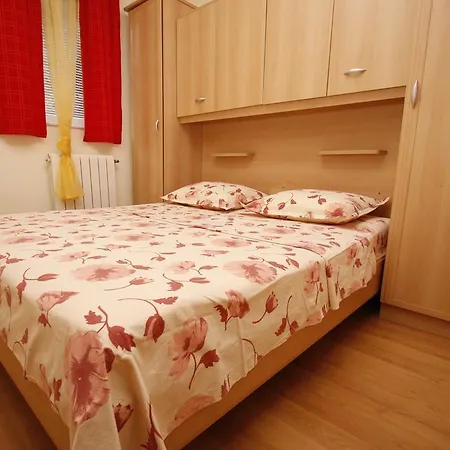 Lidus Guest house