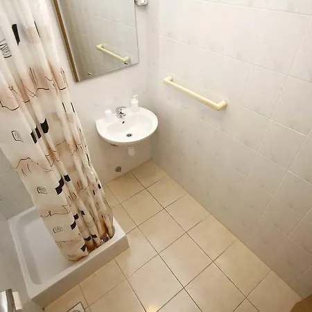 Guest house Lidus