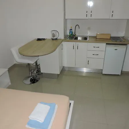 Lidus Guest house