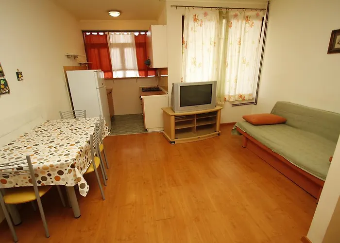 Lidus 3* Makarska