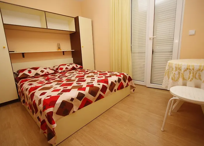 Lidus Gæstehus Makarska